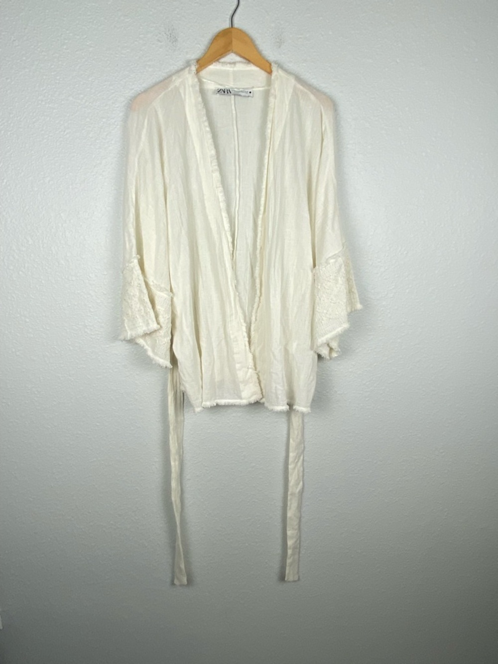 Zara women’s lounge ware robe belted size XS-S